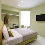 Deluxe